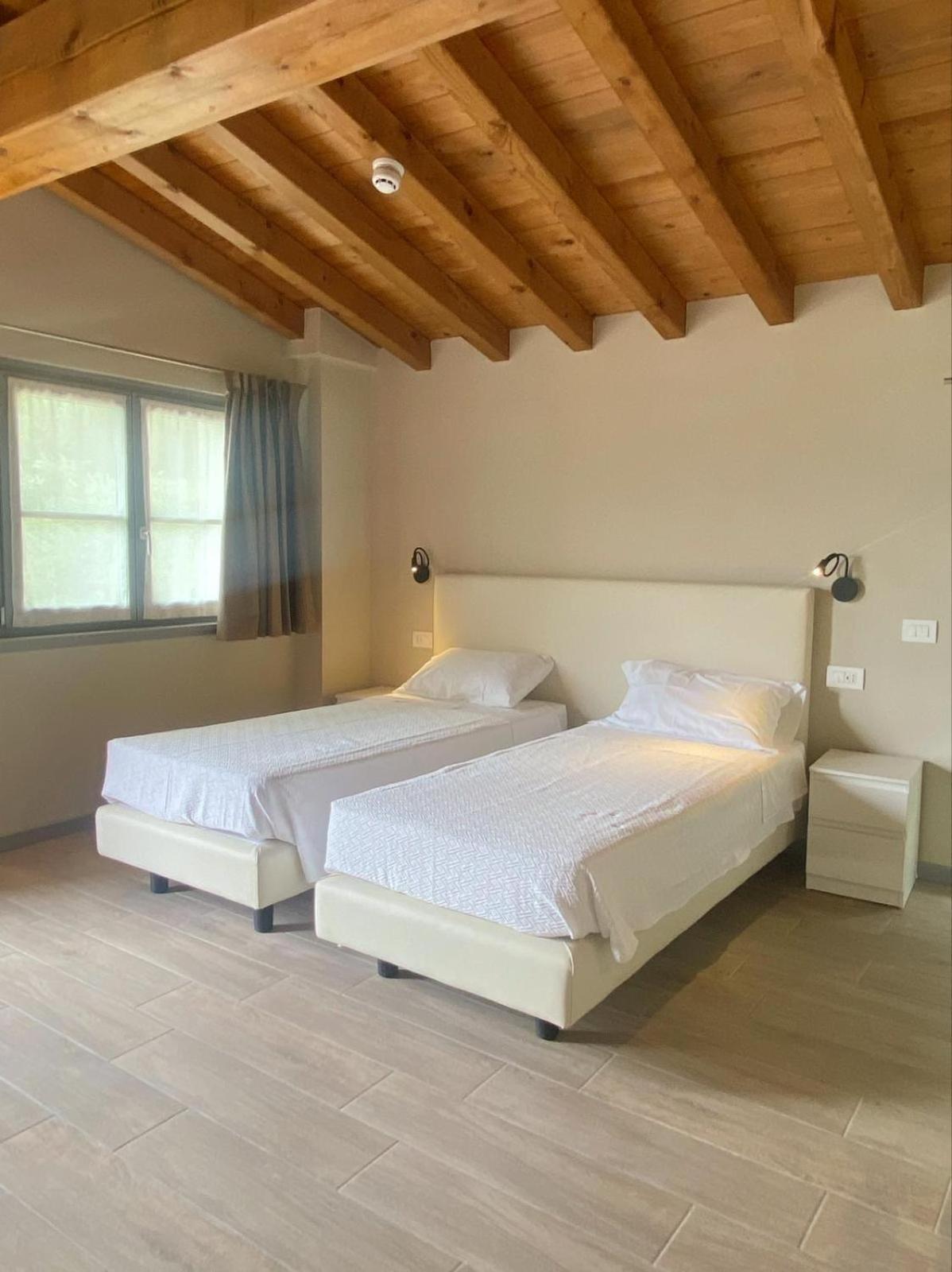 Agriturismo Cascina Carai Marone Exteriör bild